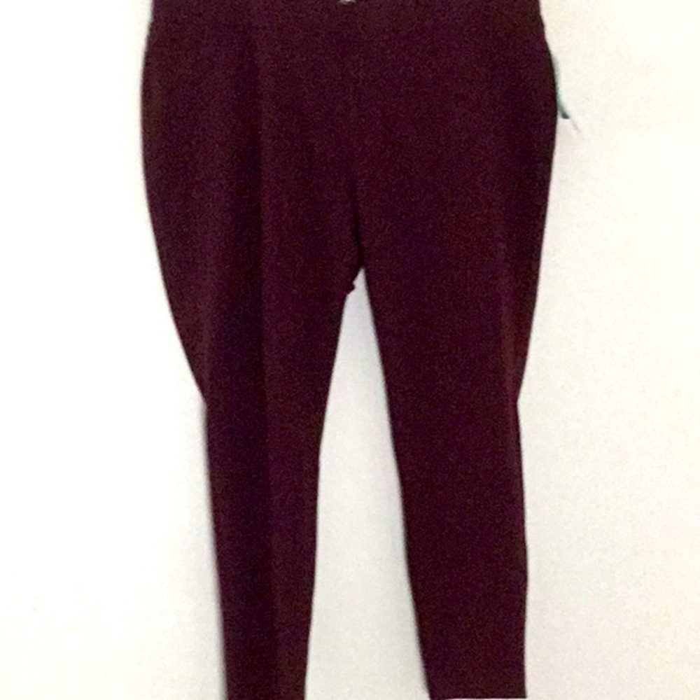 St. John’s Bay High Rise Stretch Pull-on Leggin Pants, Ponte Fabric Pockets.